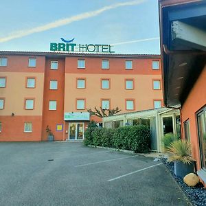 Brit Hotel Confort Montauban